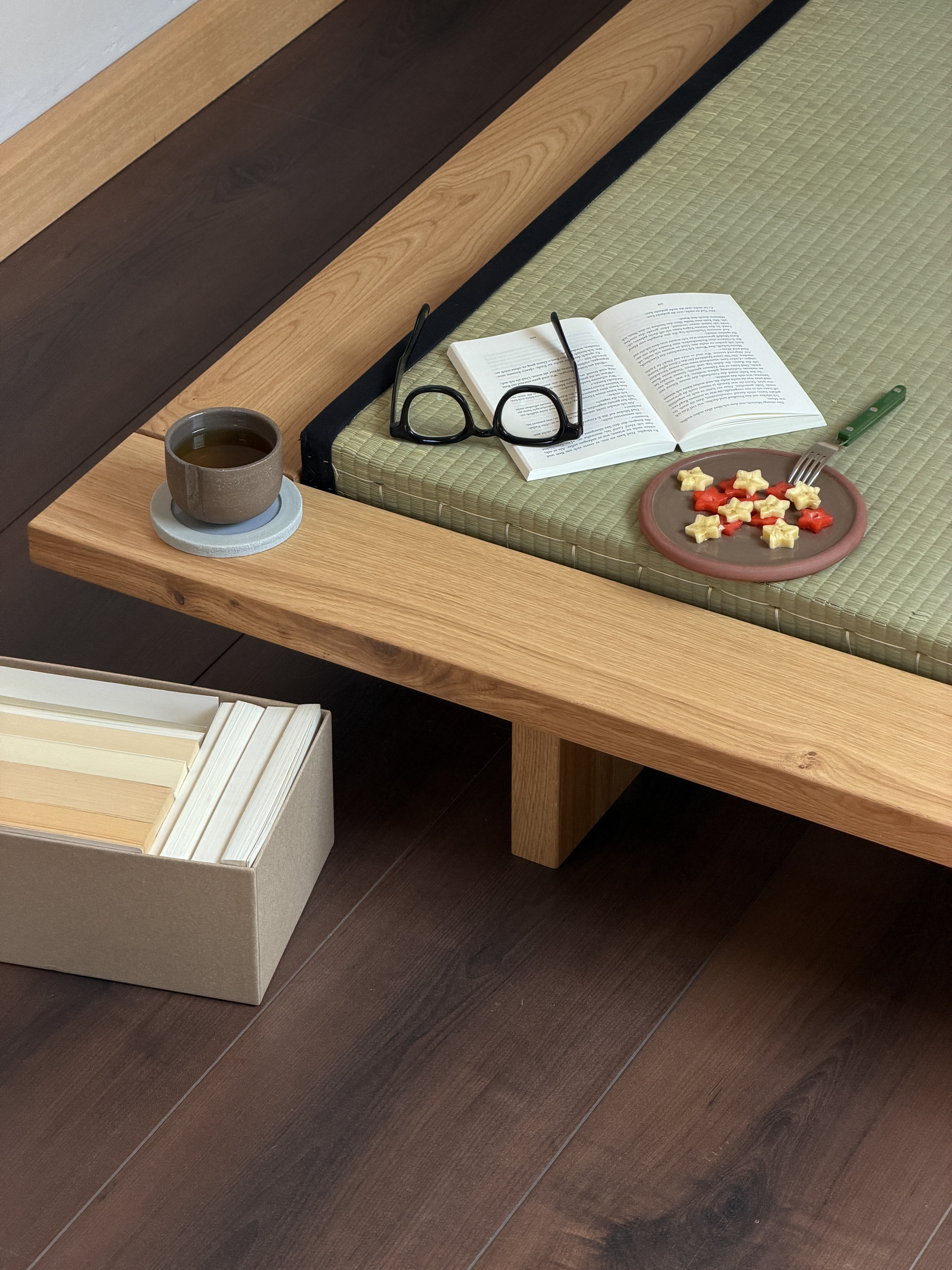 JAPAN BED OAK 180 X 200