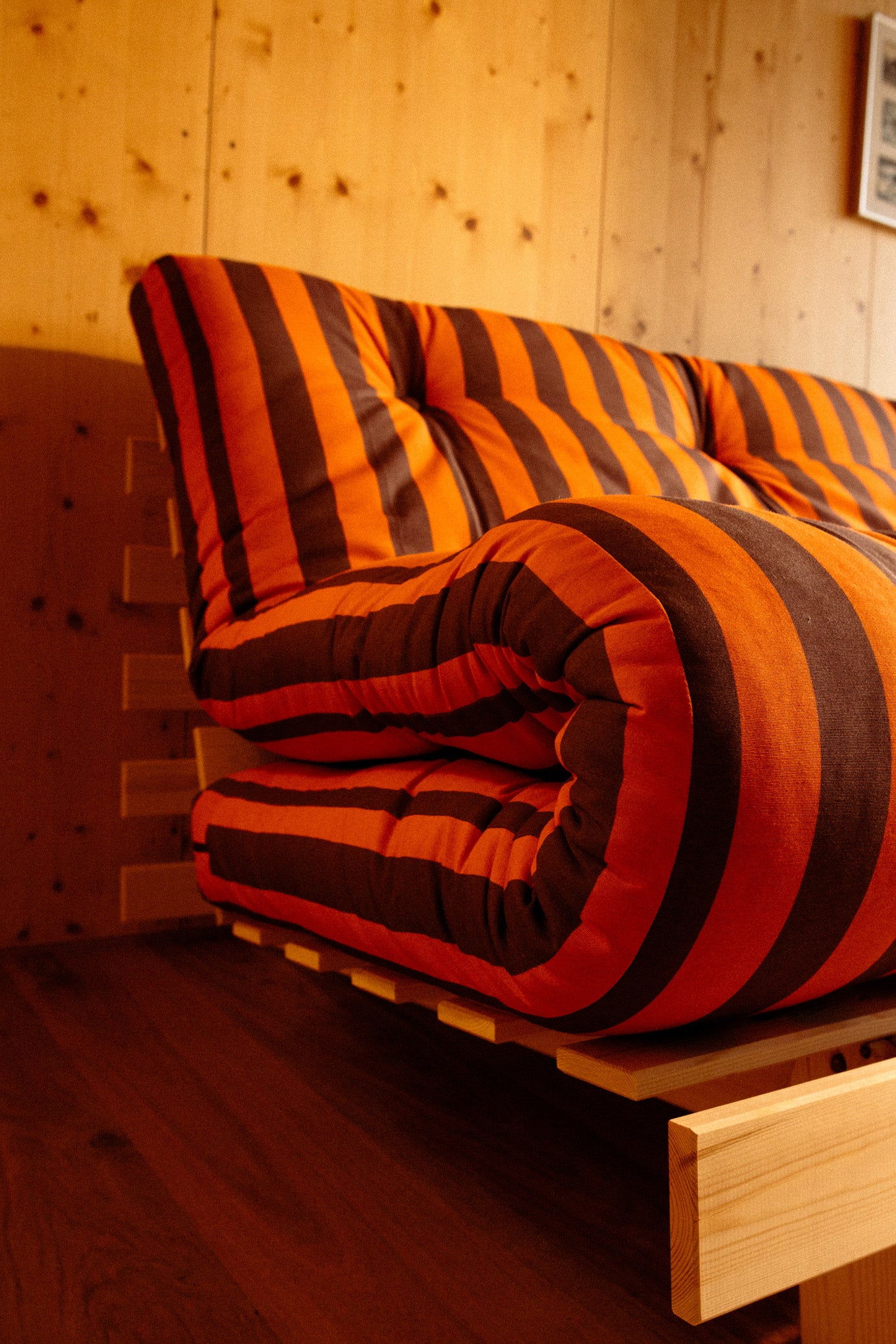 ROOTS RAW 90 X 200 W. ROOTS MATTRESS ORANGE-BROWN