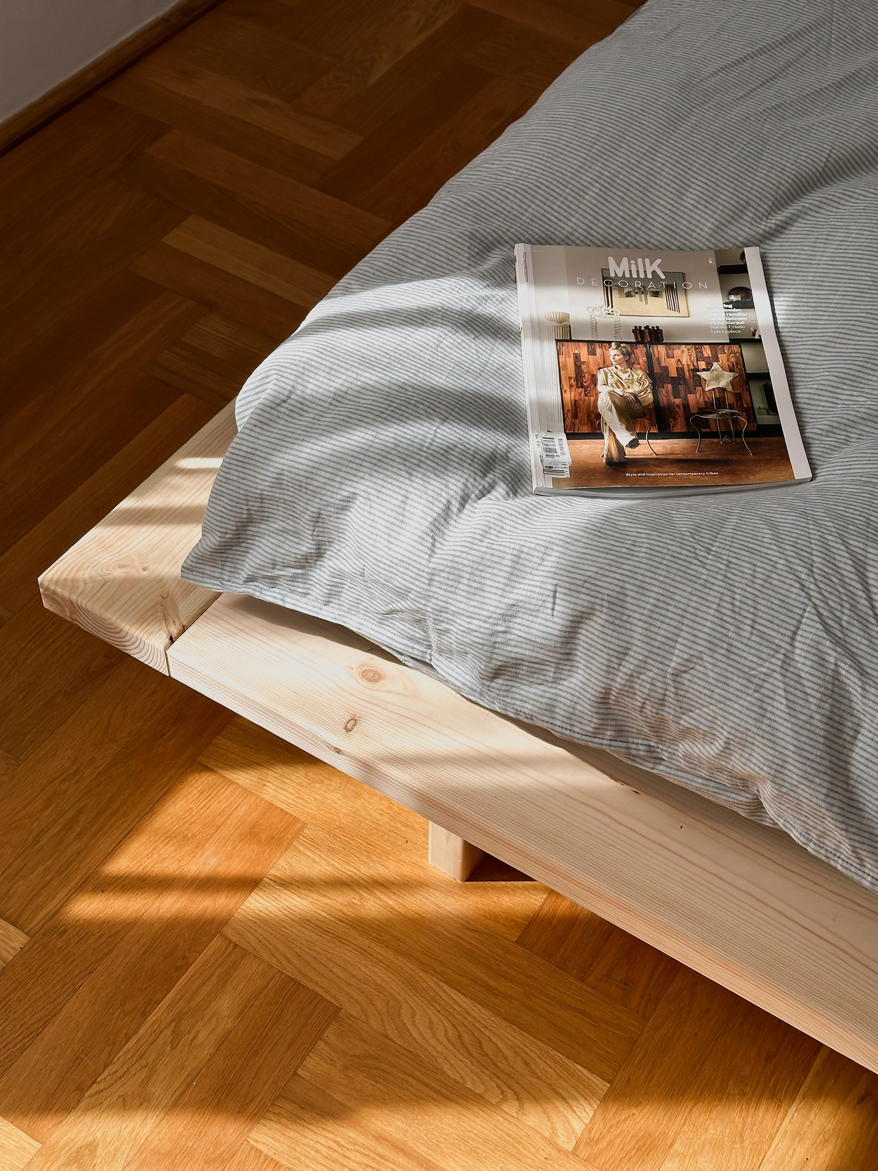JAPAN BED RAW 180 X 200