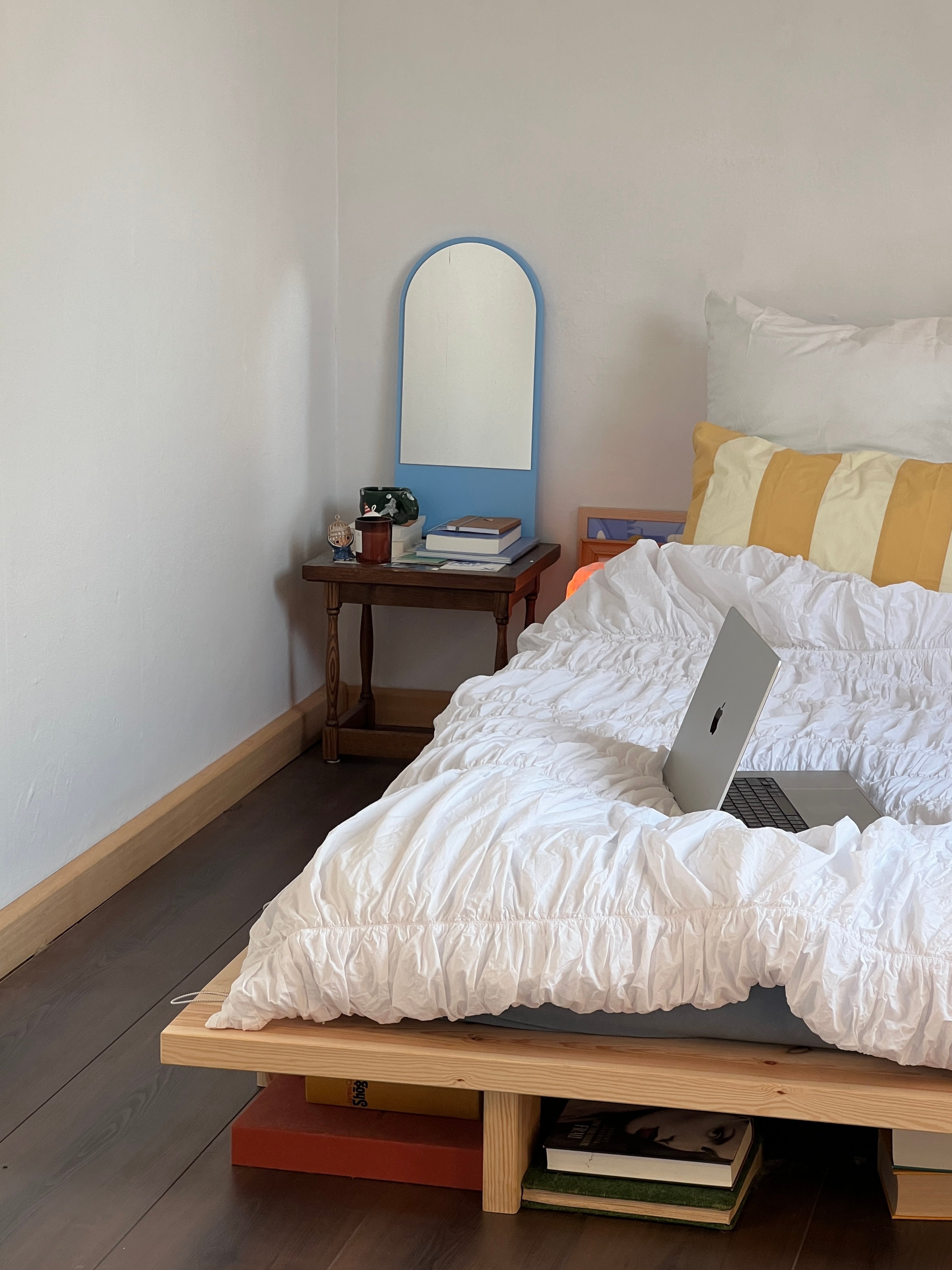 JAPAN BED RAW 160 X 200