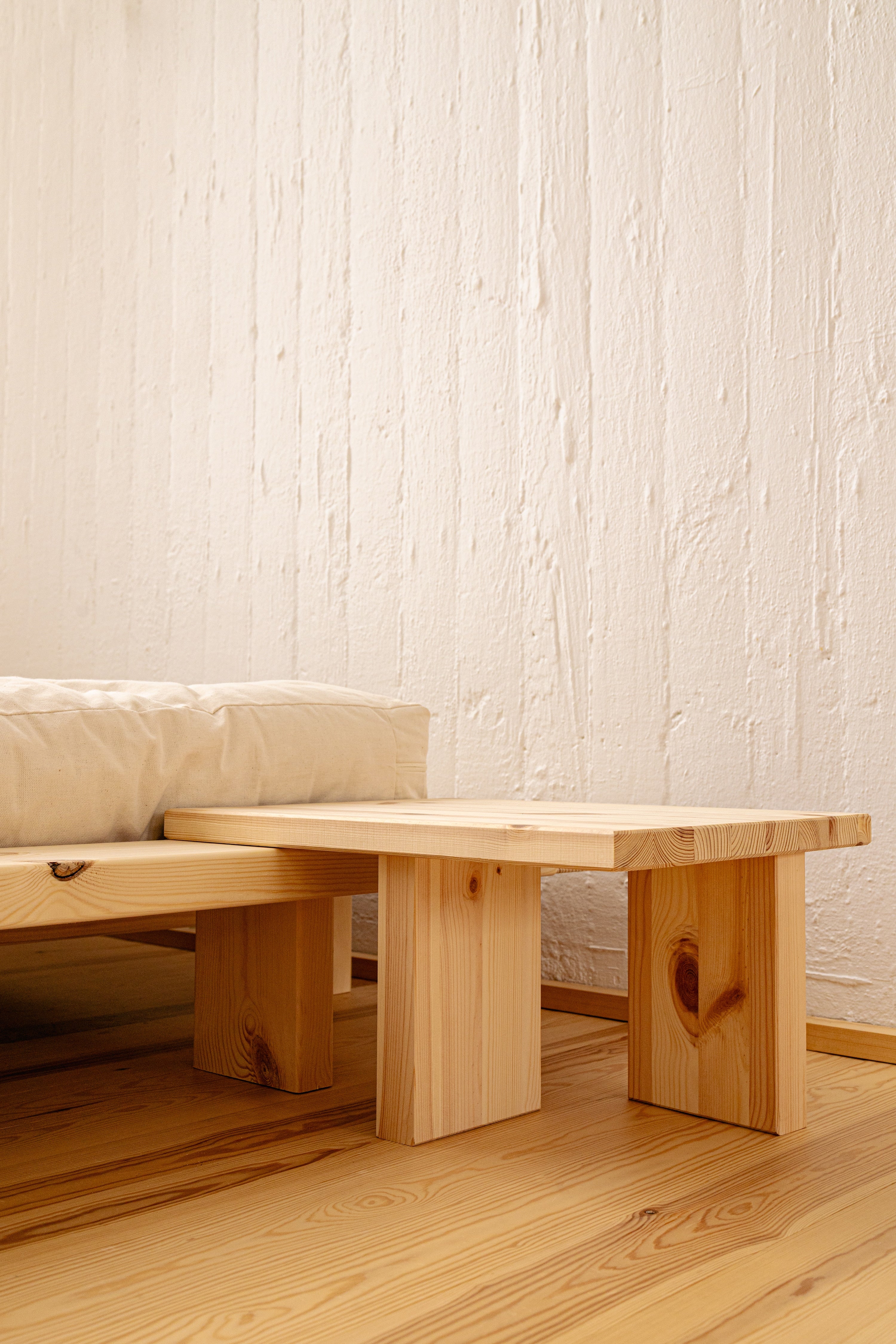 JAPAN BEDSIDE TABLE CAROB BROWN