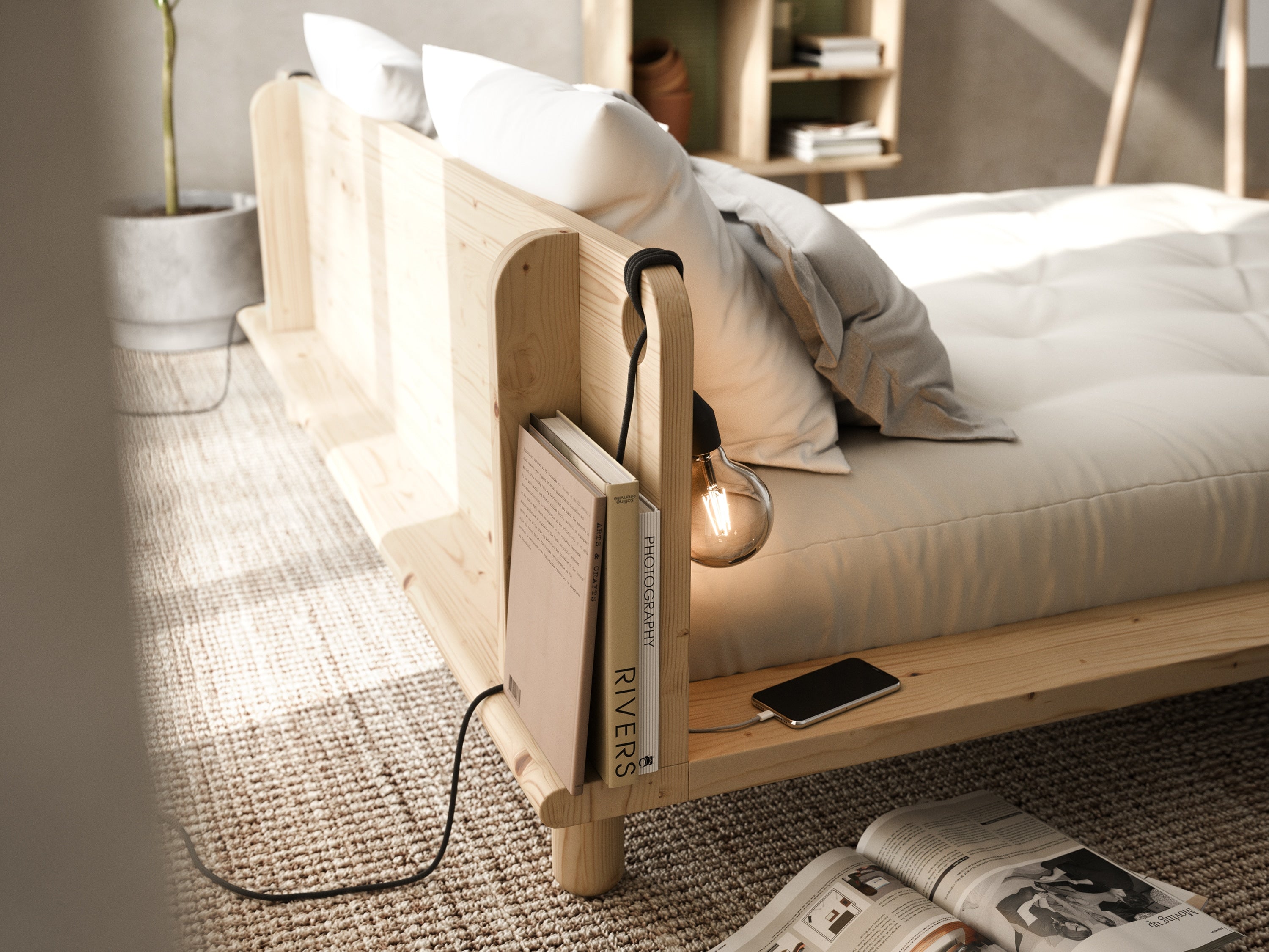 PEEK BED CLEAR LACQUERED 160 X 200 W. 2 BED LAMPS