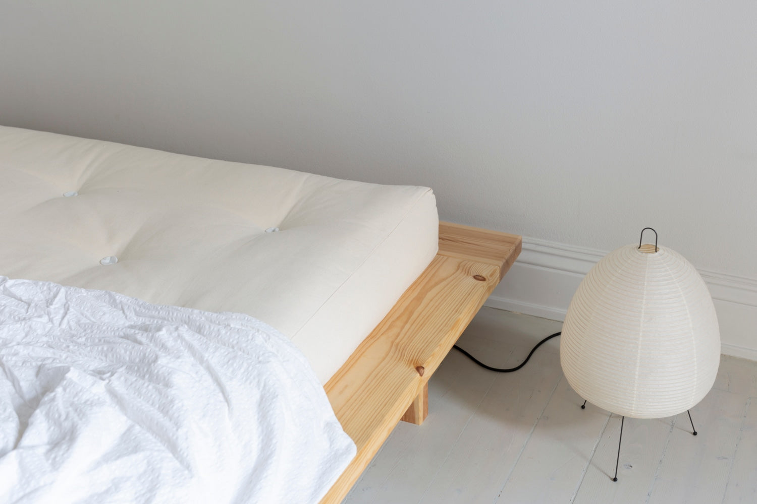 BASIC FUTON NOIR 180 X 200