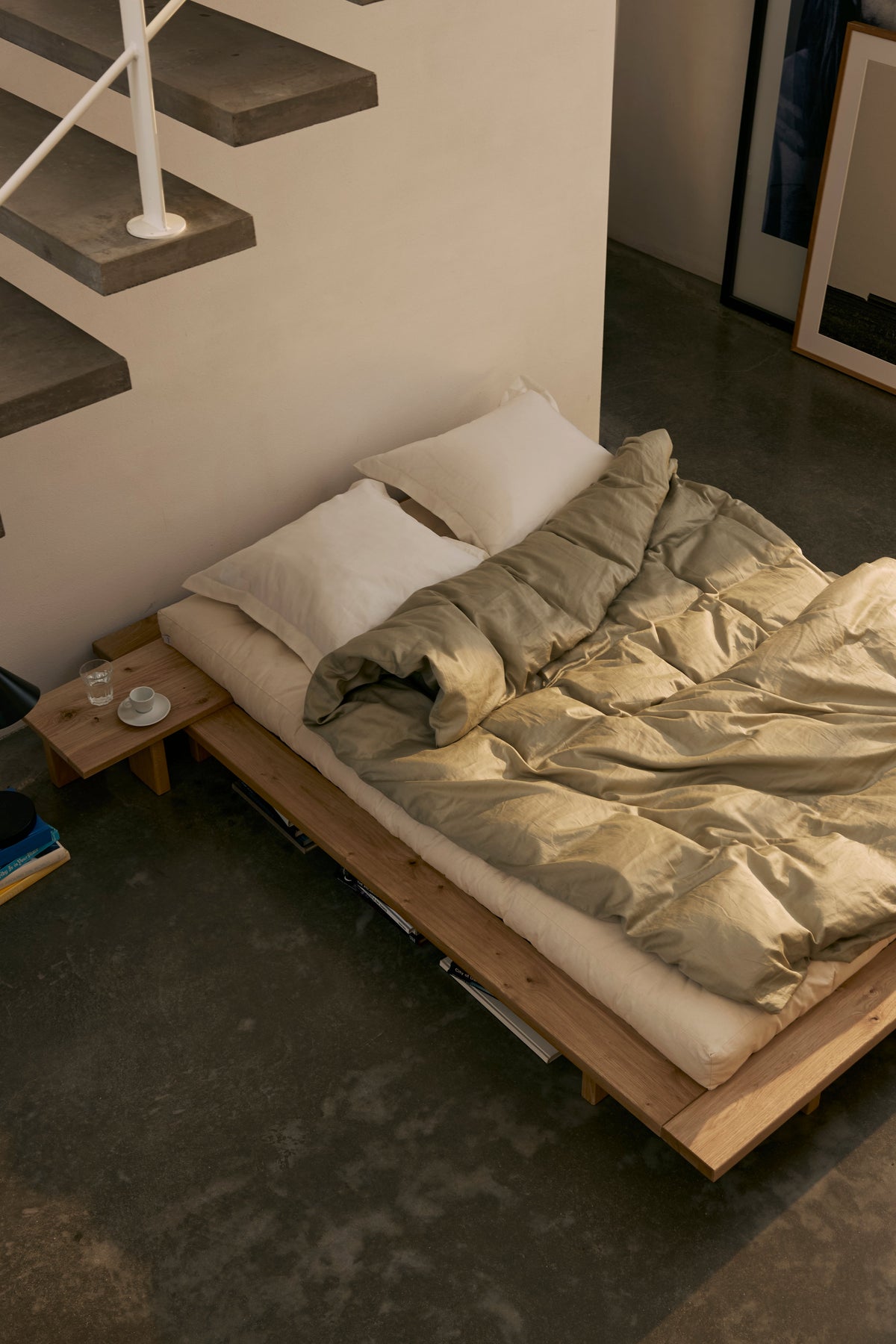 JAPAN BED OAK 180 X 200