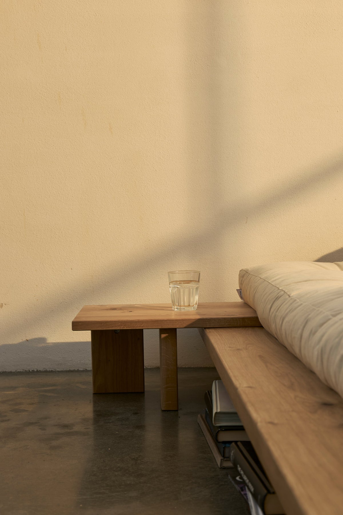 JAPAN BEDSIDE TABLE OAK