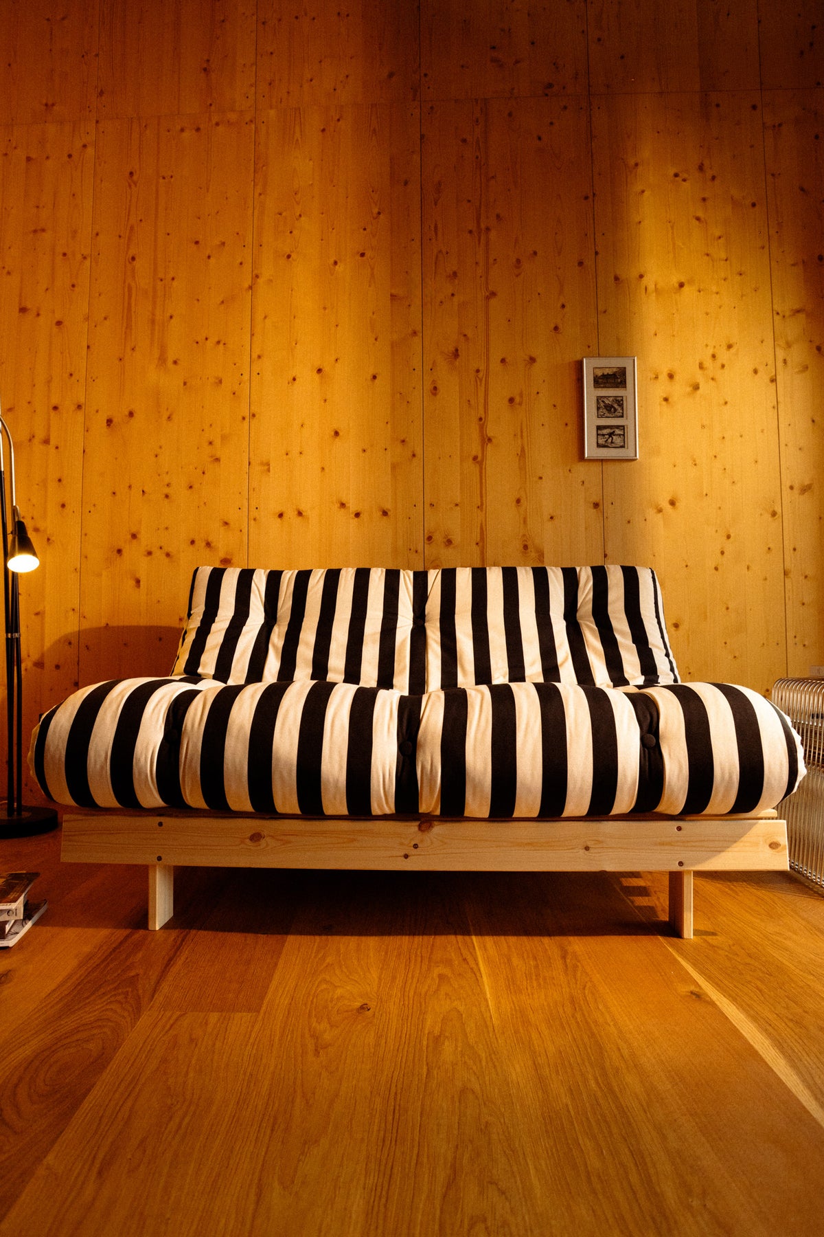 ROOTS RAW 160 X 200 W. ROOTS MATTRESS BLACK-WHITE