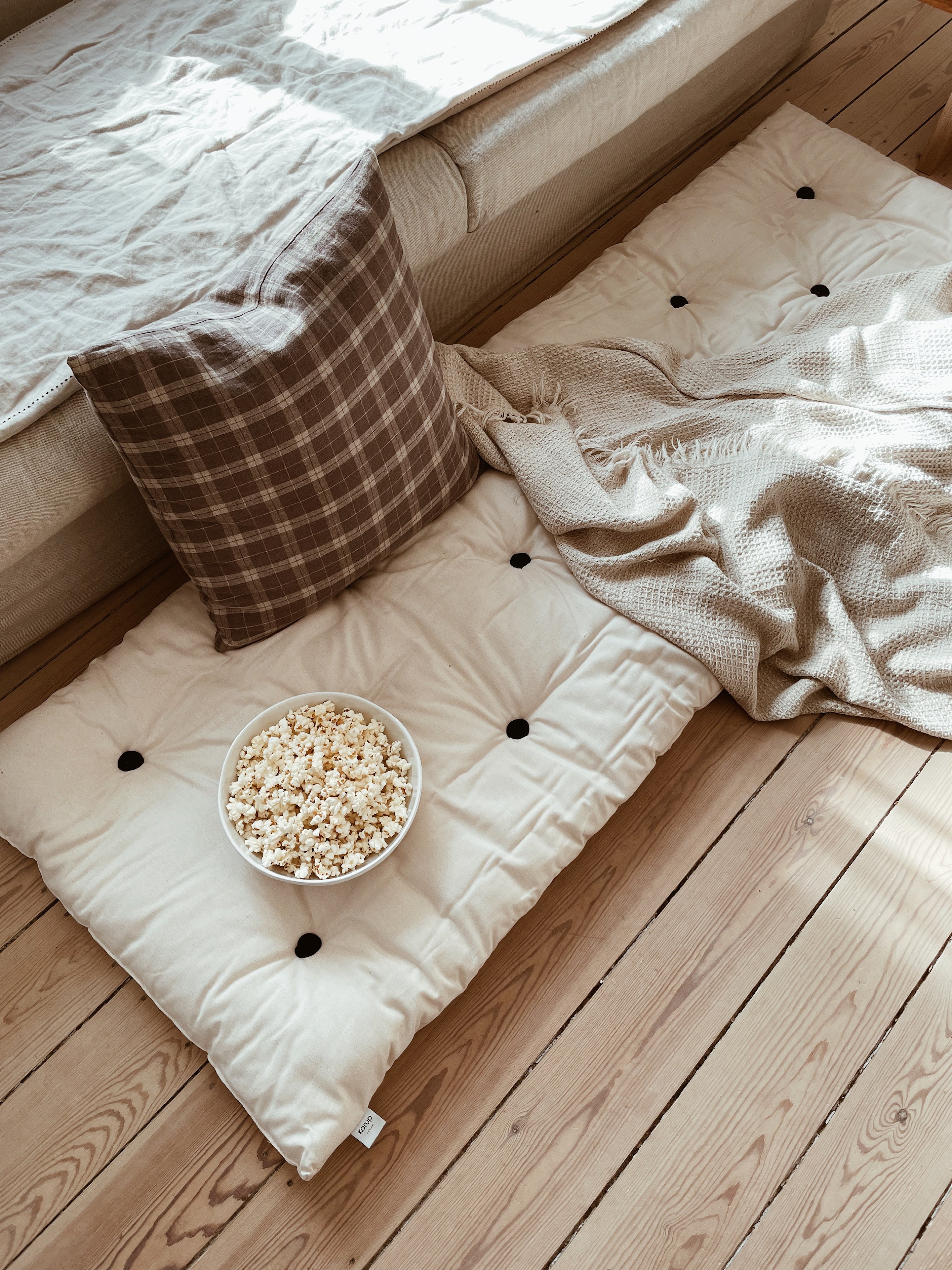 BED IN A BAG WHEAT BEIGE