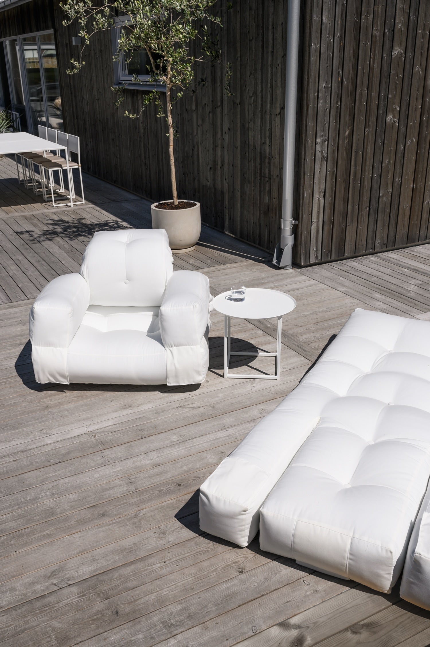 HIPPO CHAIR OUT™ WHITE