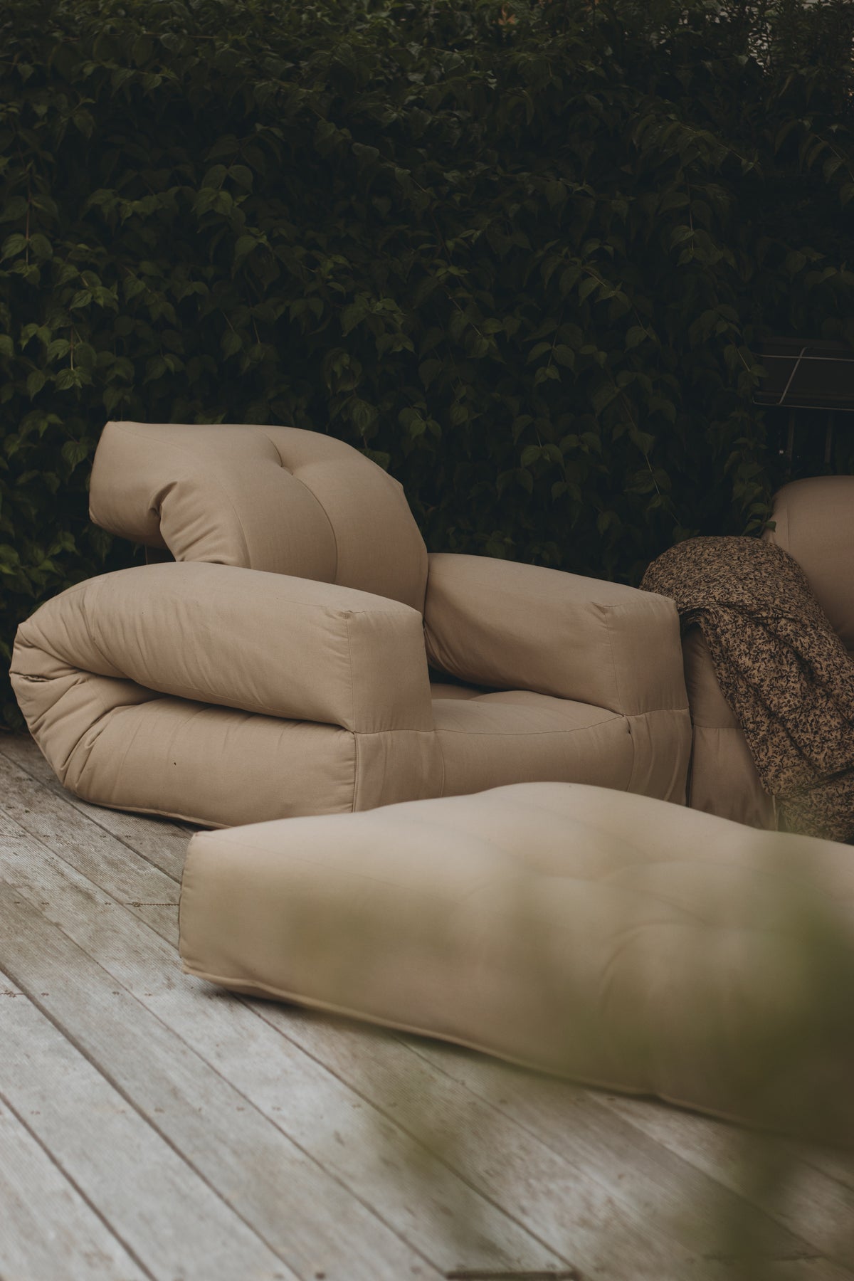 HIPPO CHAIR OUT™ BEIGE