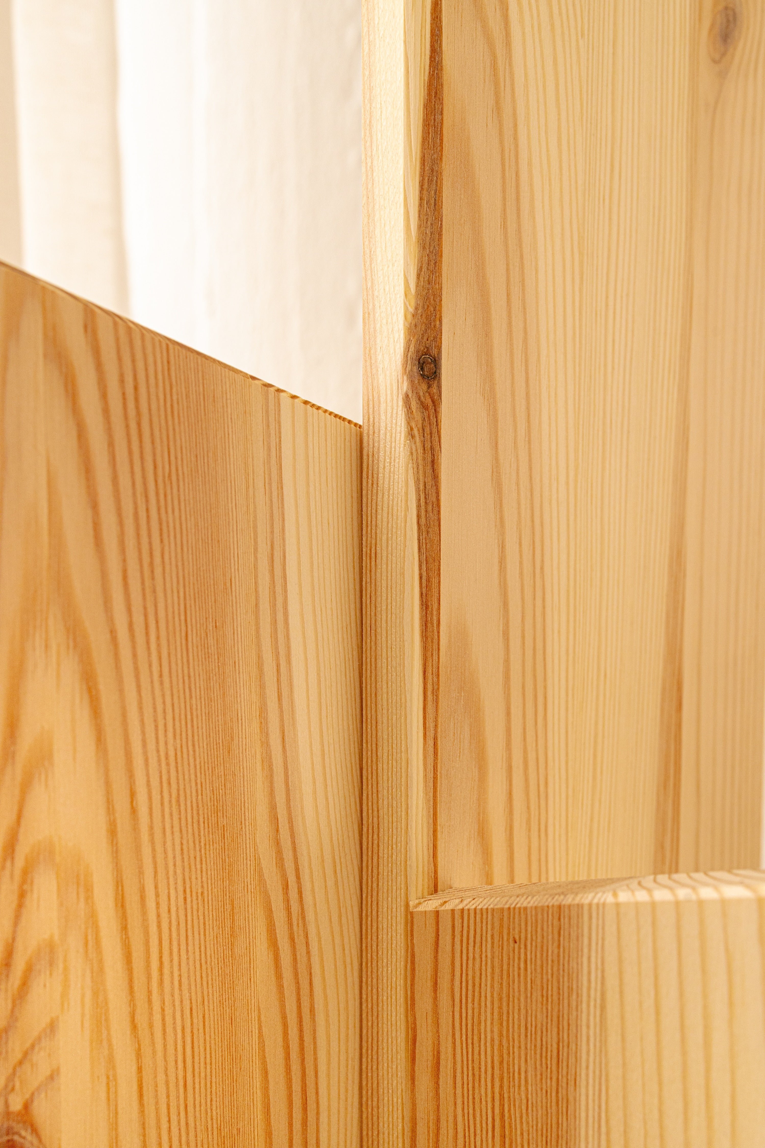 KEEPER COAT STAND RAW