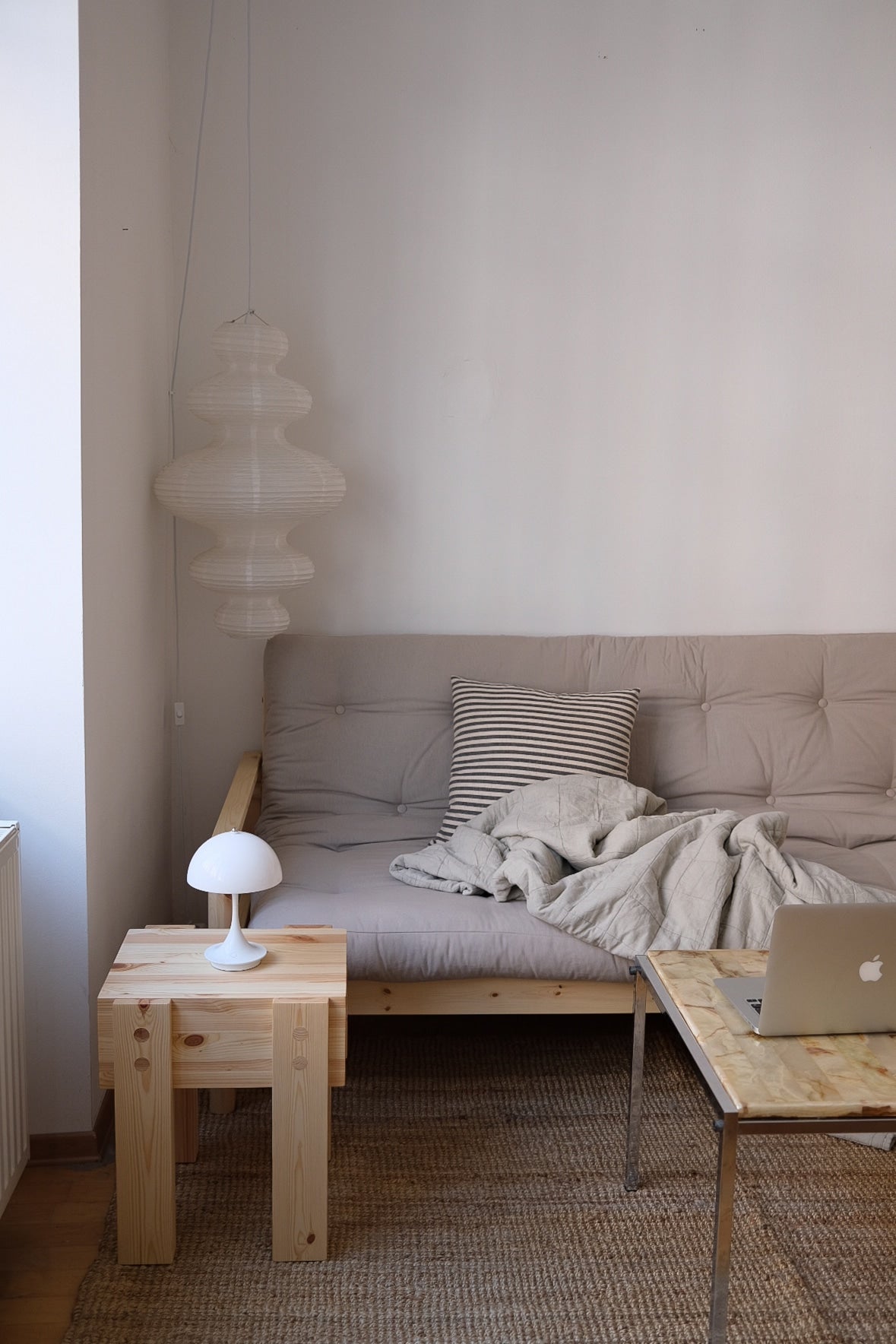 POIGNÉE CAROUBE BRUN AVEC MATELAS MIXTE 5 COUCHES BLEU PALE