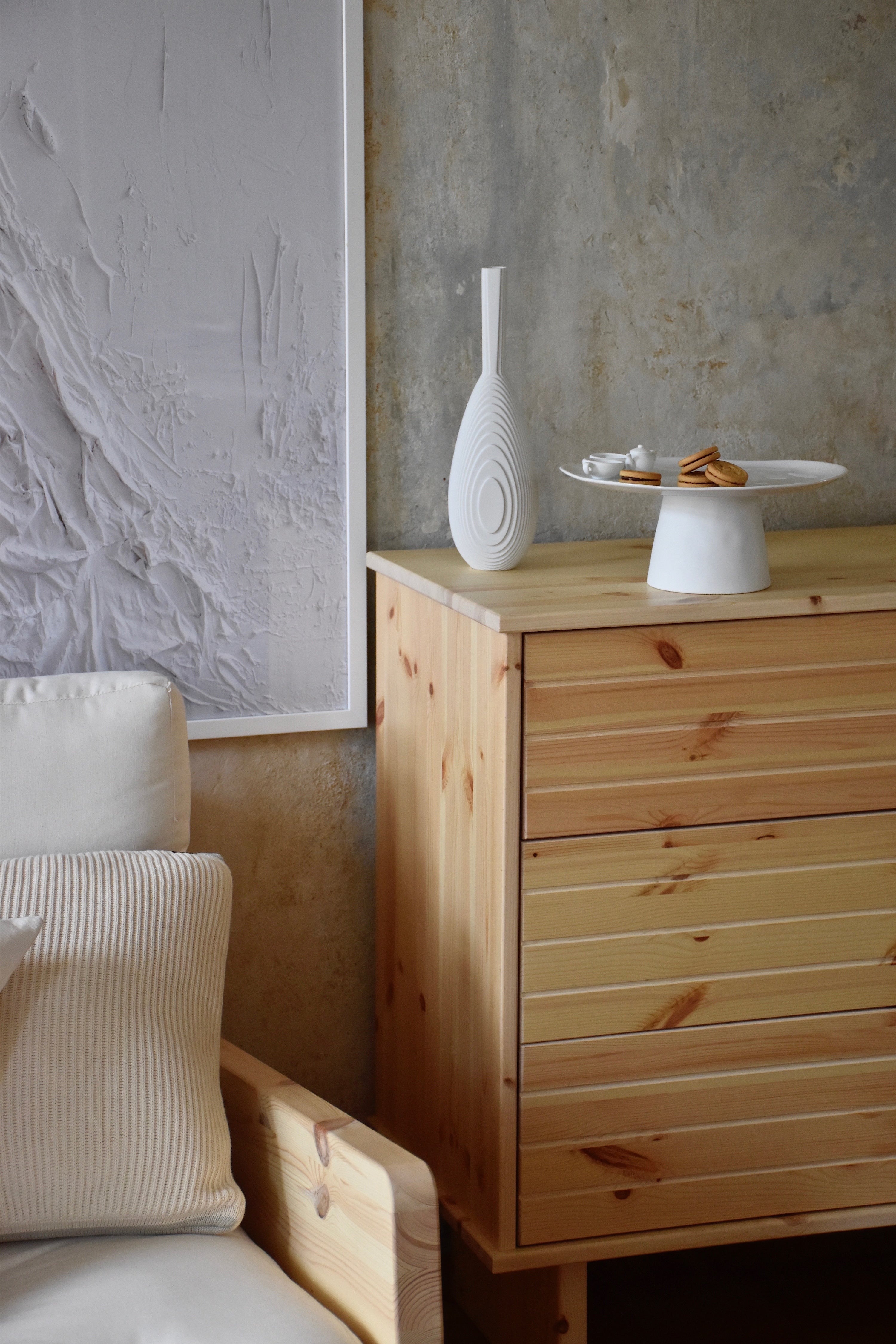 KOMMO DRESSER CLEAR LACQUERED