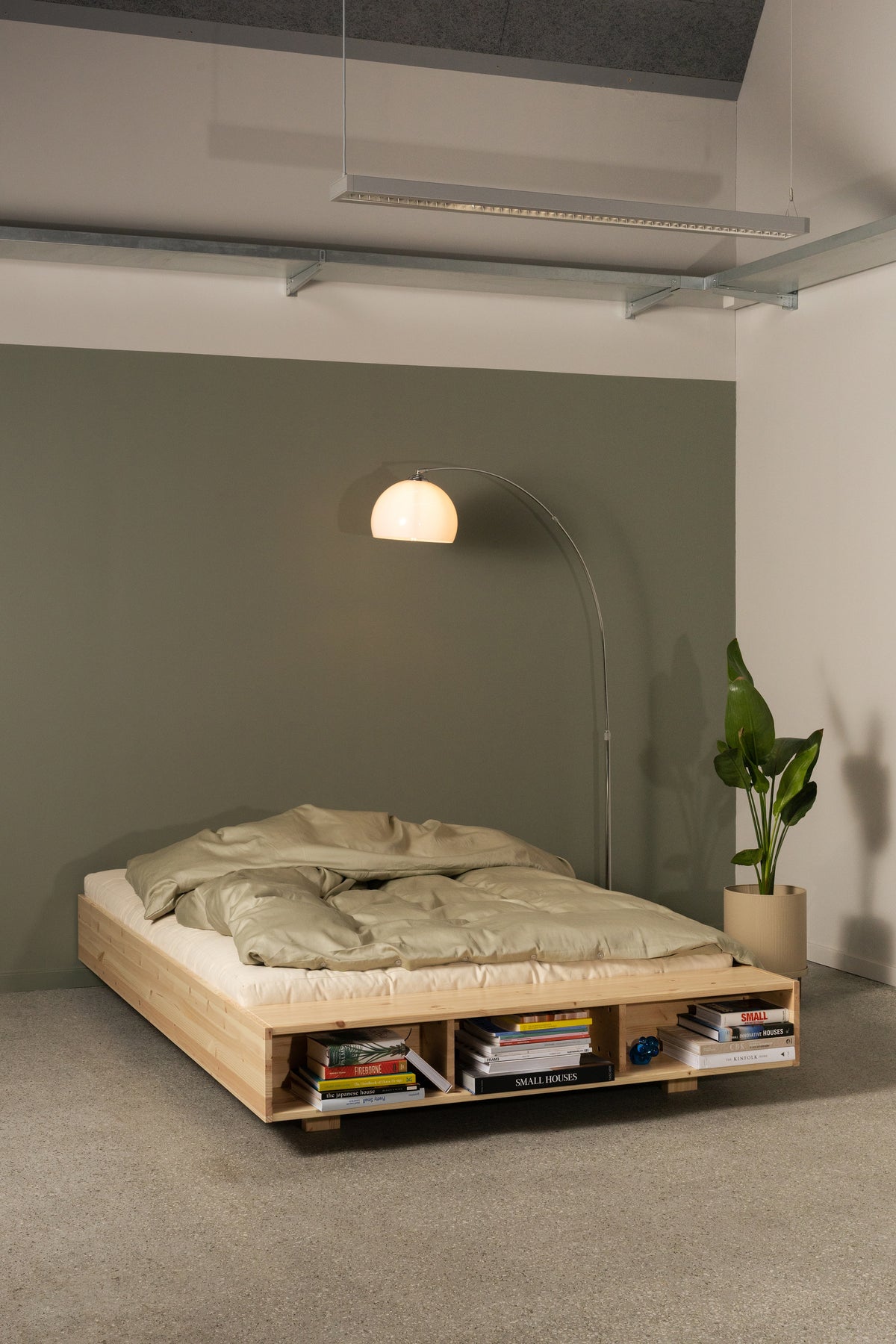 MERGE BED RAW 160 x 200