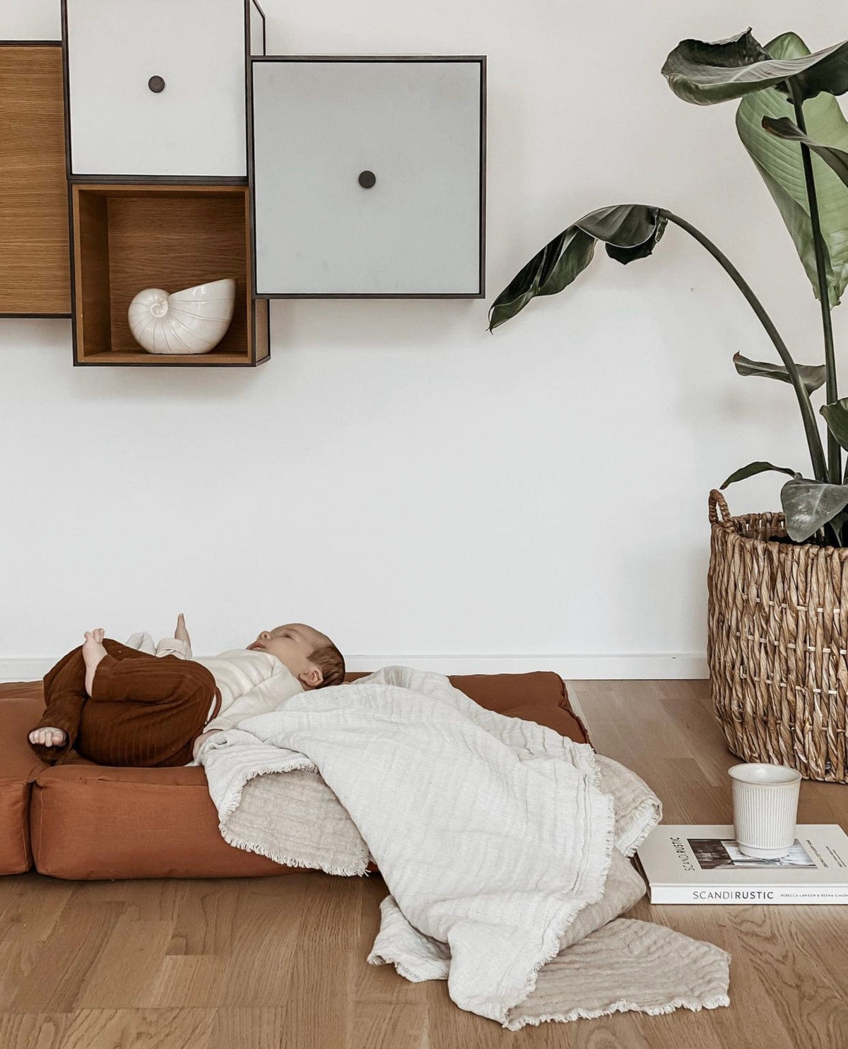 MINI CUBE CLAY BROWN