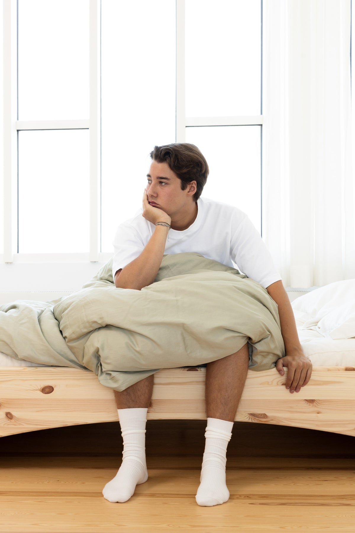 ORBIT BED RAW 140 X 200