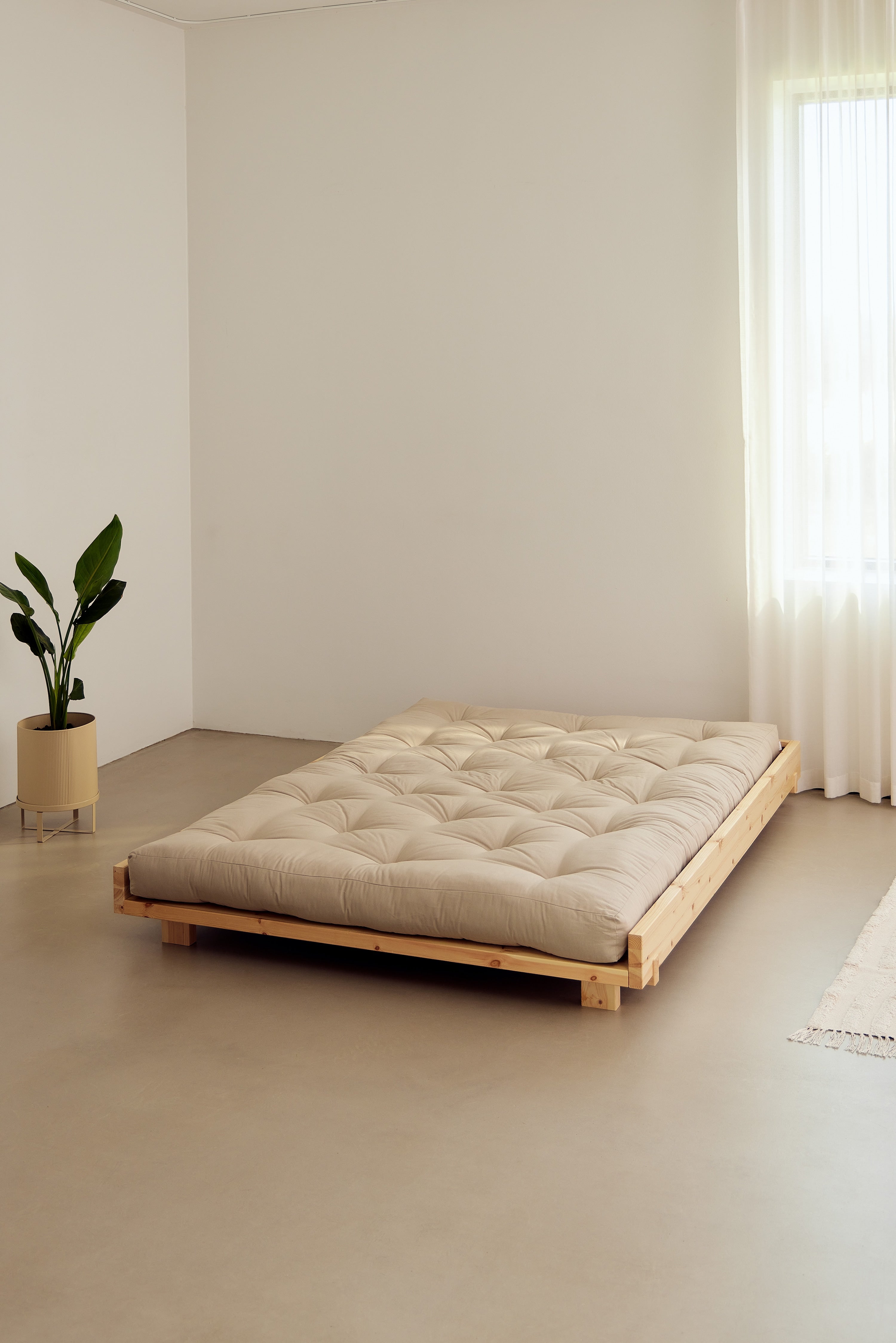 SOCIAL BED CLEAR LACQUERED 140 X 200