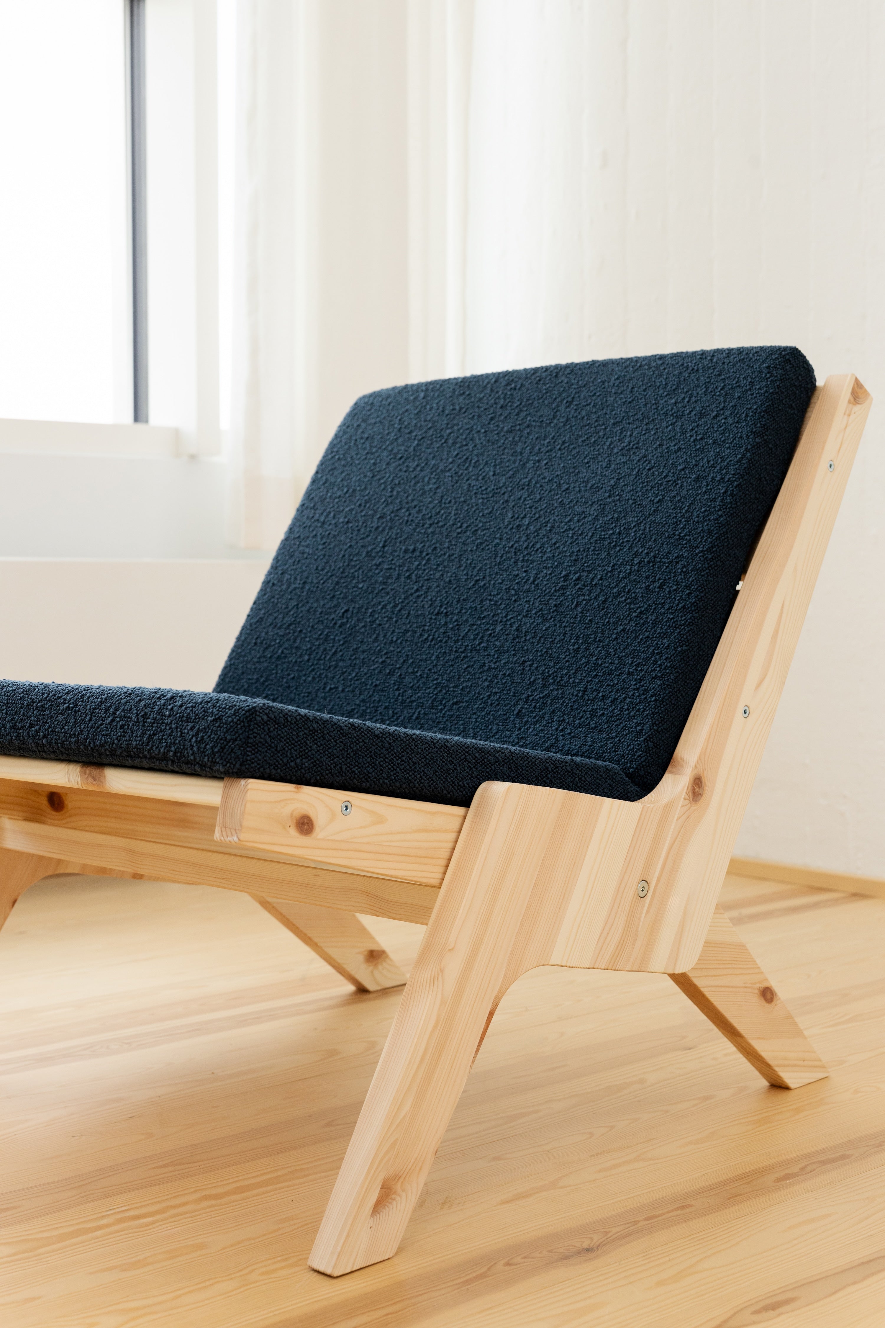 SWAY CHAISE LOUNGE BRUT AVEC MATELAS OXFORD BLEU